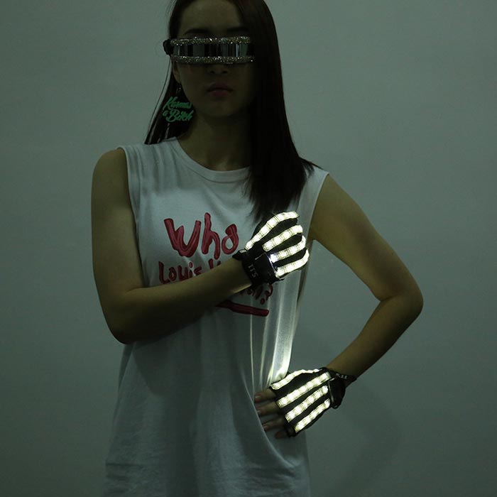LED 光る手袋